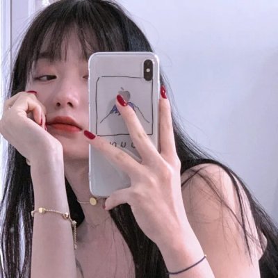 蓝色长袍